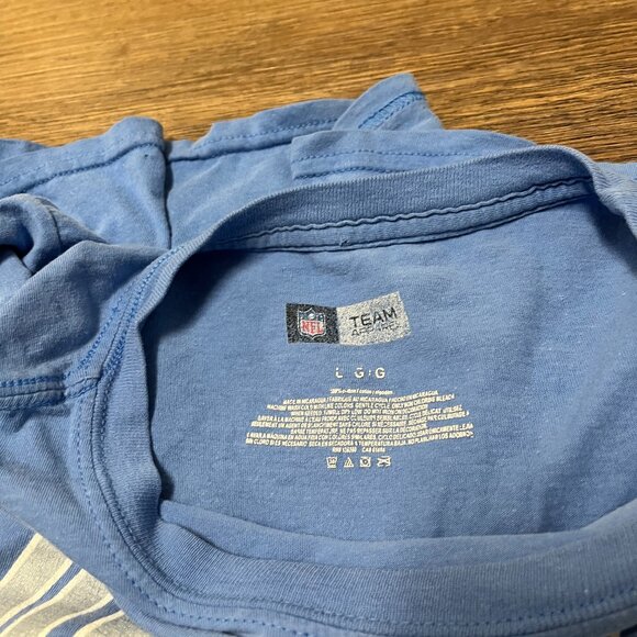 Blue Detroit Lions Men's NFL Team Apparel T-Shirt - Large Vintage - Like New - Picture 3 of 3